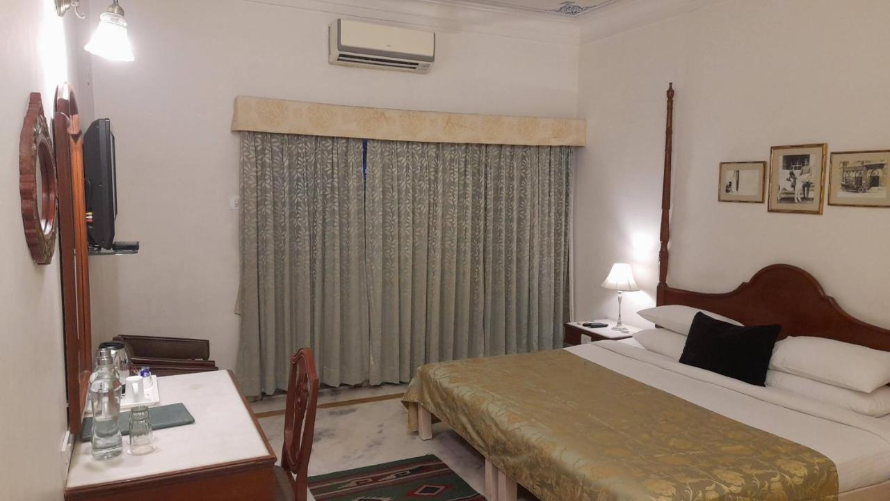 Rampratap Palace By Fateh Collection Udaipur Exterior foto