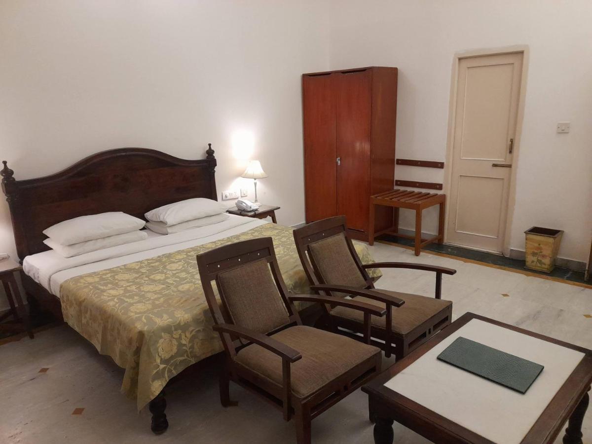 Rampratap Palace By Fateh Collection Udaipur Exterior foto